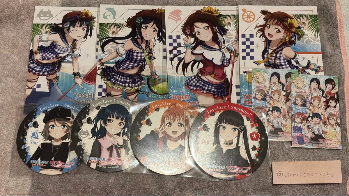 Jinmei08209052's tweet photo. 【交換】ラブライブ　サンシャイン　Aqours 浦の星女学院　浦女　キッチンカー　夏まつり　ポスカ　コースター

譲）画像１
求）画像２〜４＞５・６＞異種　ことり・花丸・彼方・かのん・��

郵送交換希望
検索からでもお気軽にお声がけください
よろしくお願いいたします https://t.co/l2zalOQdw0