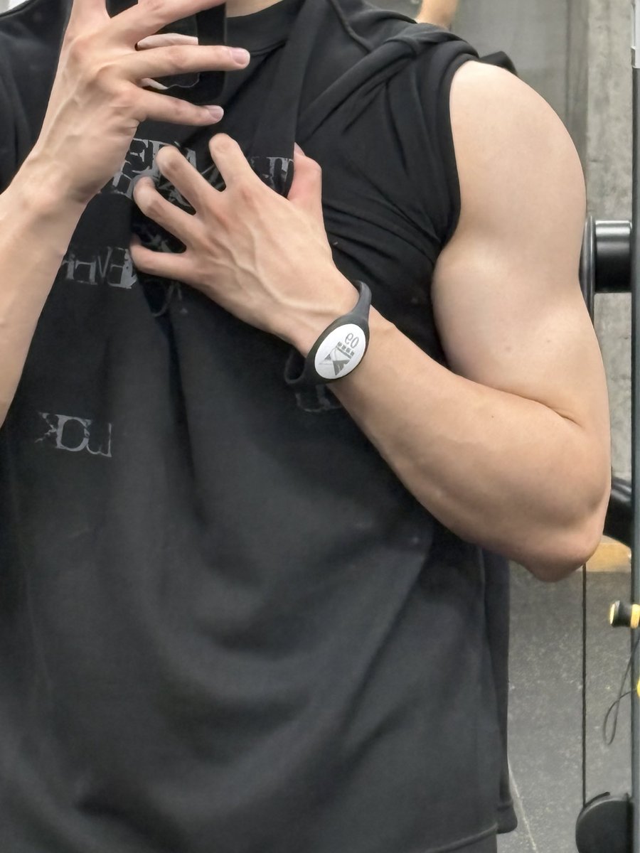 buyu78's tweet photo. 💪💪 https://t.co/CLw0yXREB5