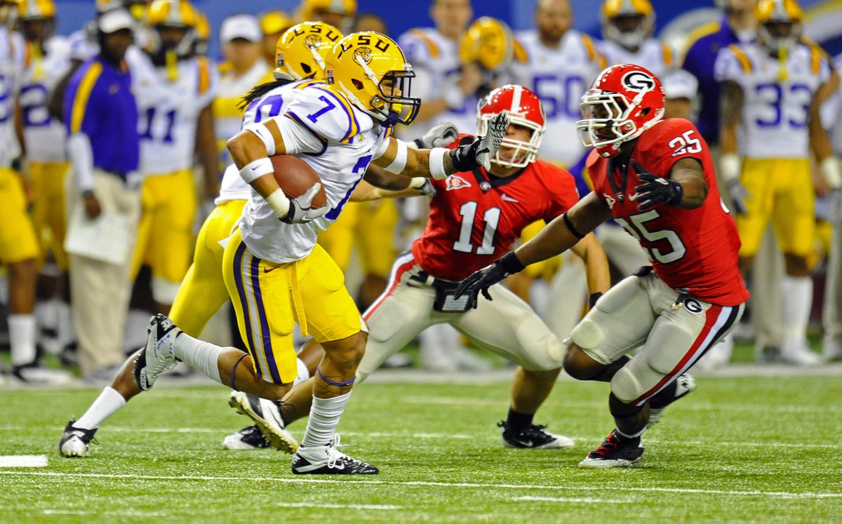 TigerDroppings's tweet photo. From the Tiger Rant:

Most underrated non-scoring plays in LSU history?

-Burrow to Clyde 2019 vs. Bama
-Chad Jones hit against Arkansas
-Jacob Hester 4th down conversion(s) vs. UF
-JC Copeland catch & run vs. Bama
-Honey Badger punt return vs. UGA in SECCG

So many good ones ⬇️:
https://t.co/AiddX1ioUD