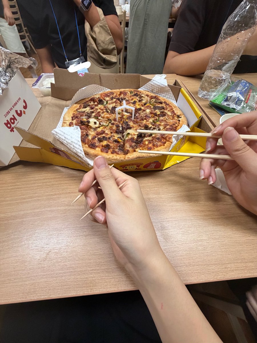 깨 tweet media