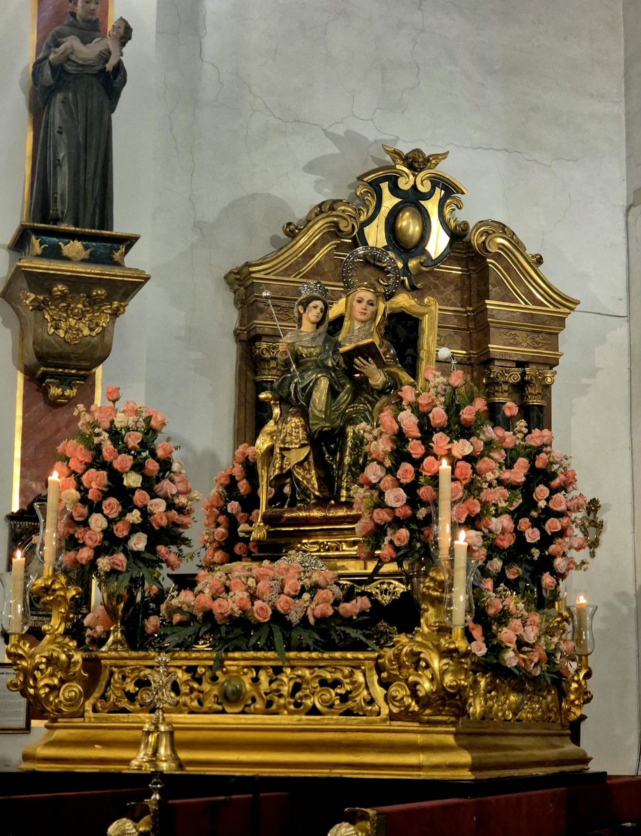 VoxAtarfe's tweet photo. 🟢VOX Atarfe, fiel a la tradición junto a nuestra patrona Santa Ana

Un año más, VOX Atarfe ha querido estar presente en la tradicional procesión en honor a Santa Ana, patrona de nuestro municipio, reafirmando nuestro compromiso con las tradiciones, la historia y las raíces. https://t.co/qjDuPQMyUW
