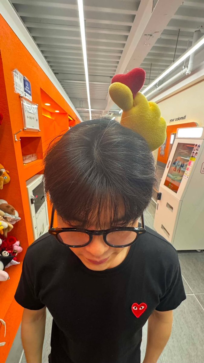 t0lecnaL's tweet photo. 감정 스토리 귀엽네요 https://t.co/CB0iEhf8al