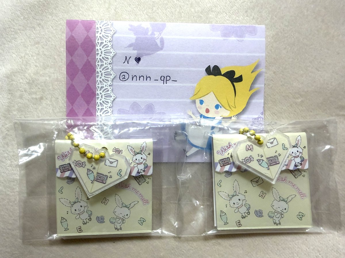 nnn_qp_'s tweet photo. 【ガチャ交換】サンリオ おりがみチャーム おりがみ

(譲)ウィッシュミーメル×2

(求)キティ・マイメロ・ウサハナ

大阪手渡し or 郵送📮

交換していただける方いらっしゃれば
よろしくお願いいたします🙇🏻‍♀️ https://t.co/9ufBXbt00k