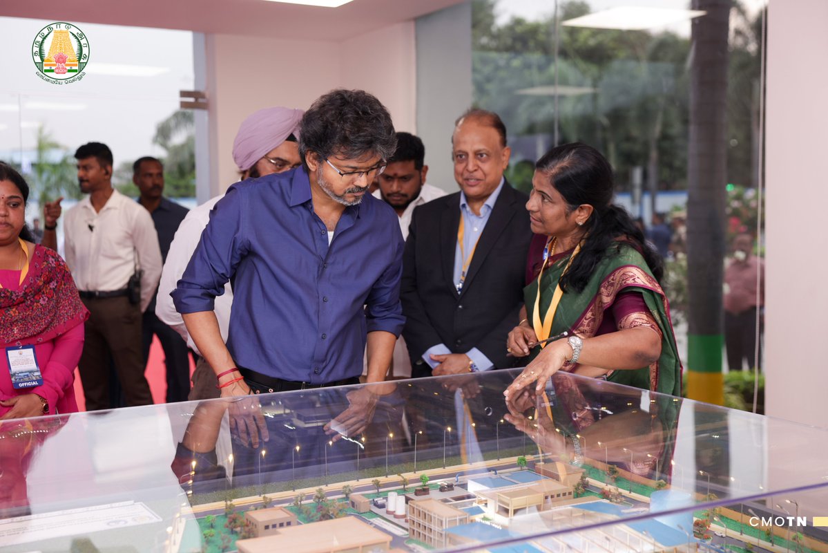 CMOTamilnadu's tweet photo. மாண்புமிகு தமிழ்நாடு முதலமைச்சர் திரு.ச.ஜோசப் விஜய் அவர்கள் இன்று (27.07.2026) சென்னை பெருநகர் குடிநீர் வழங்கல் மற்றும் கழிவு நீரகற்று வாரியத்தின் சார்பில் சென்னை, கோயம்பேட்டிலுள்ள 45 மில்லியன் லிட்டர் உற்பத்தித்திறன் கொண்ட எதிர்மறை சவ்வூடு பரவல் முறையிலான மூன்றாம் நிலை சுத்திகரிப்பு நிலையத்தின் செயல்பாடுகளை நேரில் சென்று பார்வையிட்டு ஆய்வு செய்தார்.

#CMJosephVijay‌