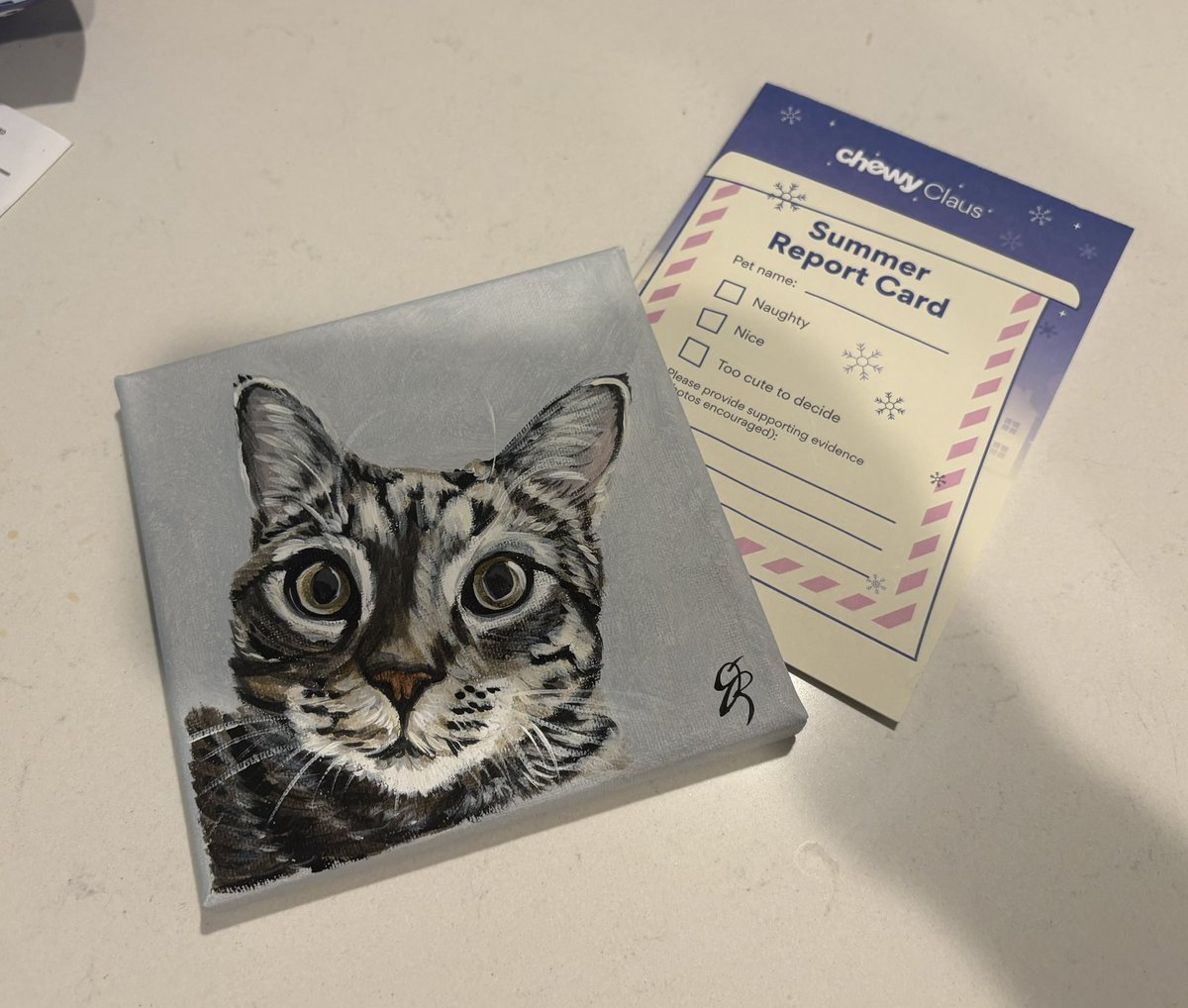 HeyAshleyHey's tweet photo. What an incredible surprise in the mail today! Thank you, @Chewy! George Washington also says thank you for making him look so handsome in the portrait. https://t.co/Wp5kfRcWvq