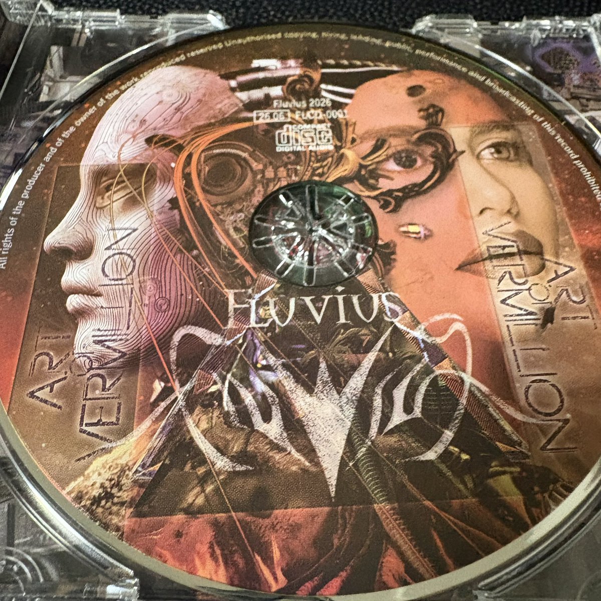 verocityeffects's tweet photo. Midnight’s VeroCity special - FLUVIUS ART OF VERMILLION VeroCity創設時に初代デモンストレーション担当 Kiesel日本人エンドーサーのKaz Horie氏率いる最新作CD!!!全てのギターサウンドにVeroCityが使用されています。要チェック✅ https://t.co/BPs0vghpP5