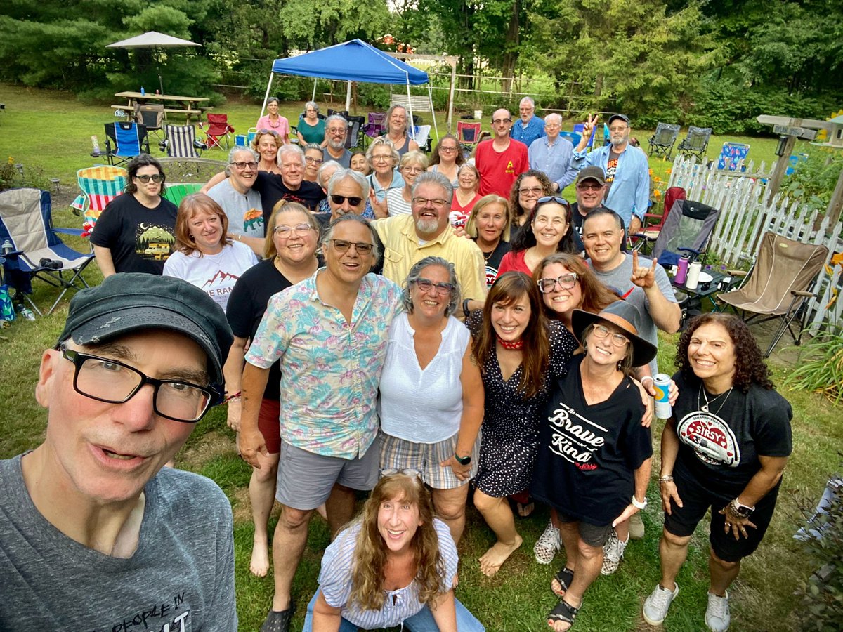 SIRSY's tweet photo. Such good vibes in CT last night!! Thanks so much to Troy &amp; Mary for hosting us ♥️ Happy 35th Anniversary today!! We love you!! 🥰 

#sirsy #sirsyband #lovestory #anniversary #houseconcert https://t.co/1oqAqSg2vy