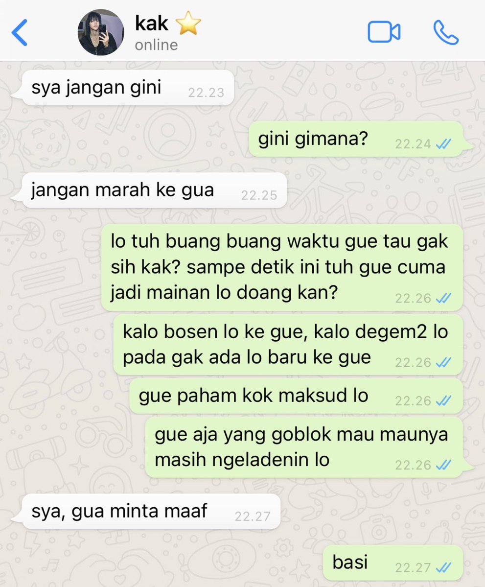 sruperstar's tweet photo. Nenton au rasya dan kakak kakakannya itu tapi lagi ribut :b https://t.co/UiY6H6TMaW