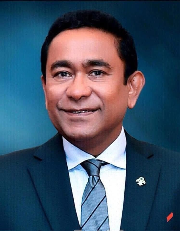 Shamoon511's tweet photo. ރާއްޖޭގެ ތަފާތު ހިސާބު ތަކުން ދަށްކާ ގޮތުގައި ނިމިދިޔަ ސަރުކާރު ތަކުގެ ތެރެއިން ރާޖޭގެ ތަރައްޤީގެ ގޮތުން ނަންވިދާލި ސްރުކާރަކީ ރައީސް عبدالله يامين عبدالقيوم ގެ 5 އަހަރު ކަމަށް ގިނަ އަދަދެއްގެ ރަށްޔިތުން ގަބޫލް ކުރާކަން ފާހަގަ ކޮށްލަން 
#RY2028
@VISNAAMEEHAA @MMuizzu https://t.co/yKESgAtUm0