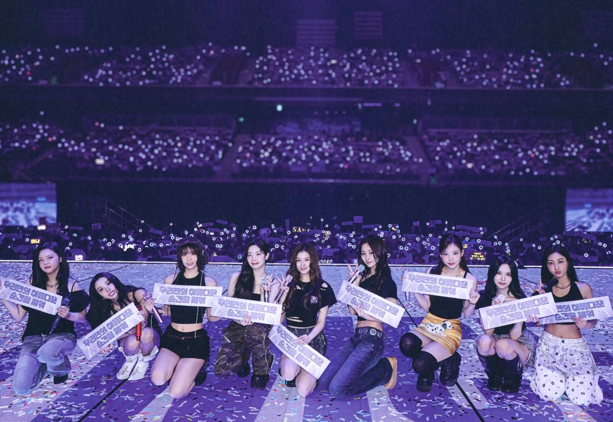 njmsjmdct2's tweet photo. [SCAN] TWICE <THIS IS FOR> WORLD TOUR IN INCHEON
DVD Photobook, Part 2

TWICE
(page 110, 112, 113)

#TWICE #트와이스 #THISISOFOR 
#TWICE_THISISFOR_WORLD_TOUR https://t.co/sGGO5BceV1