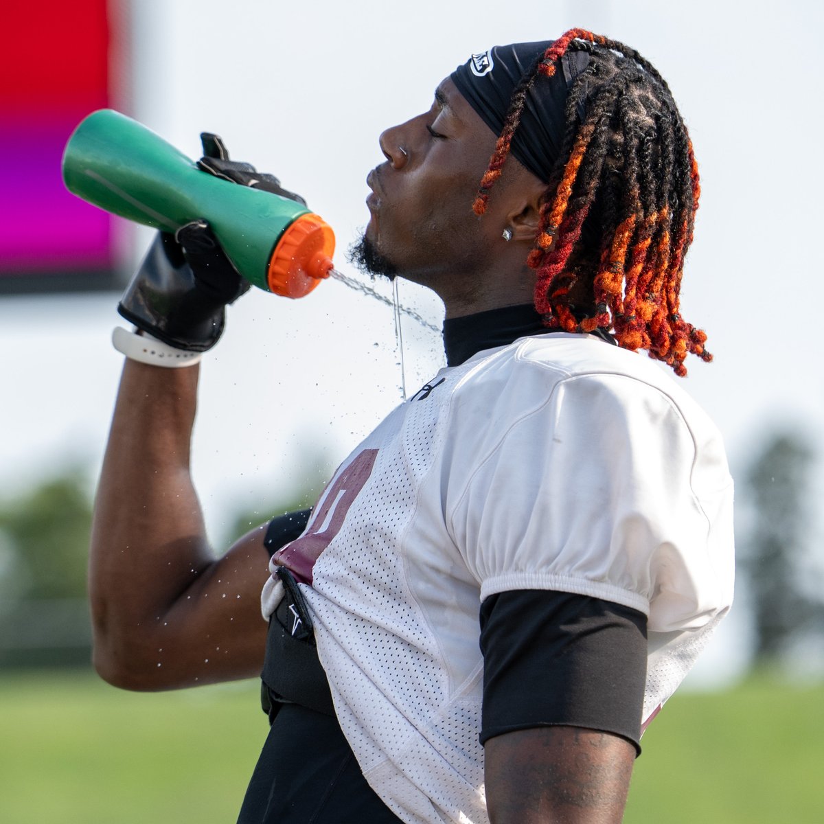 StrongDawgs's tweet photo. Getting work done on Day 1
#SalukiFootball247 https://t.co/kO5wjqEnh3
