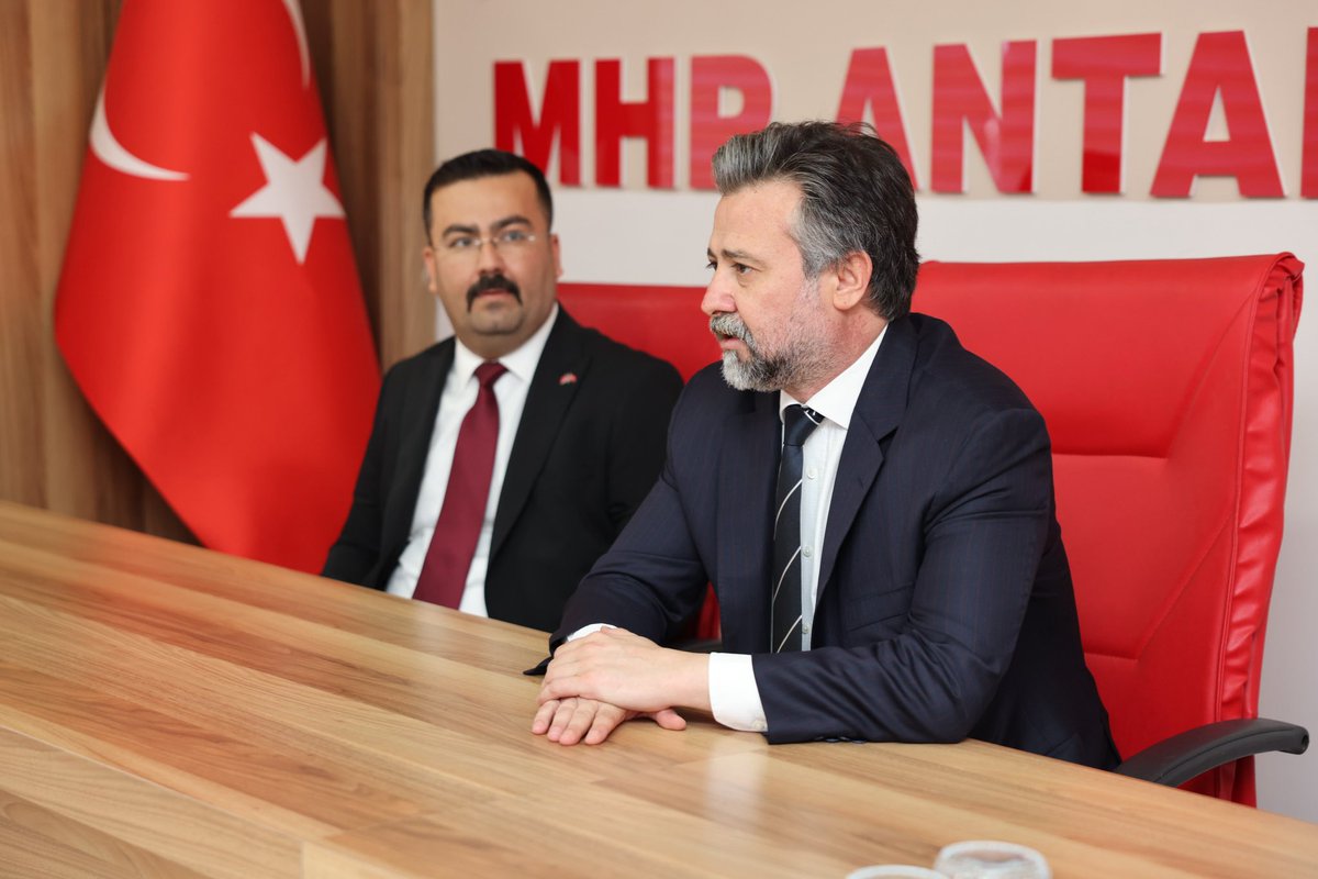 mhpantalyail's tweet photo. Milliyetçi Hareket Partisi Kumluca İlçe Başkanımız Ömer Tekin Bey ve Yönetimi, İl Başkanımız Sn. Sadullah Güneş Bey’i makamında ziyaret etti.

Nazik ziyaretleri için teşekkür ederiz.

#MilliyetçiHareketPartisi #MHPAntalyaİlBaşkanlığı #MHP #Antalya #SadullahGüneş https://t.co/kRR6hKktTp