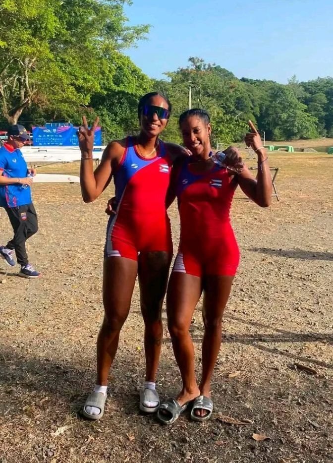 cubadebatecu's tweet photo. 🎤 Natalie Morales: “Muy pocos saben los sacrificios” tras el oro en remo. https://t.co/1zqwkWYR4C https://t.co/pC6MROgyIk