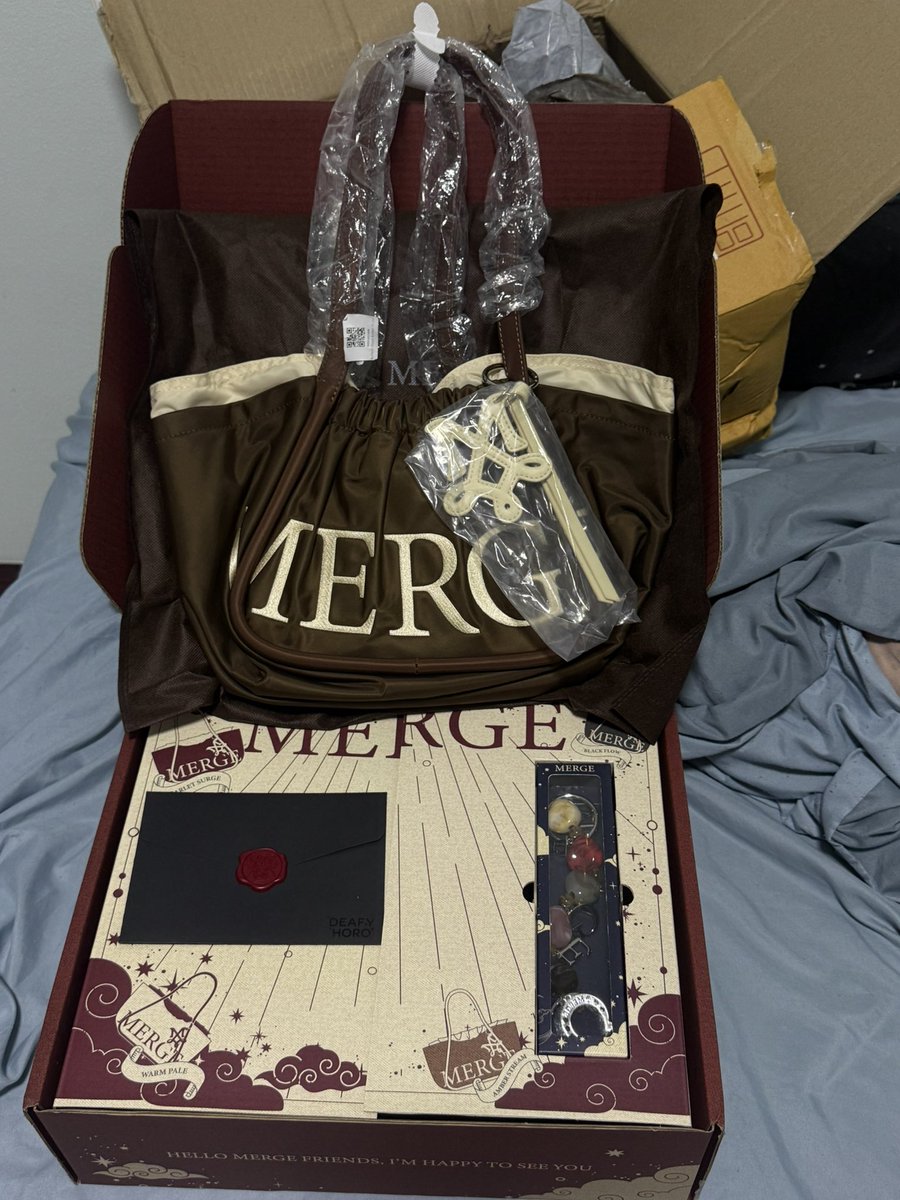 wuvwuv25's tweet photo. ส่งต่อออ #merge 
Used like new 2490 !!
ขอดูพตดั้ยยย งดต่อ
#ส่งต่อกระเป๋า #ส่งต่อmerge #merge #ส่งต่อเสื้อผ้ามือสองราคาถูก #ส่งต่อเครื่องสำอางค์ https://t.co/L9CwkmoABn