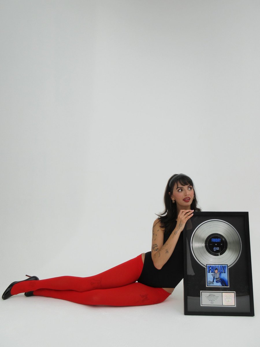 MsRebeccaBlack's tweet photo. Only took her a few years ! @RIAA https://t.co/3hnYD9SKaP