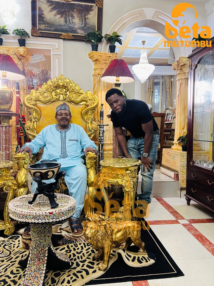 beta_tinz's tweet photo. #BetaPipol Kocee paid a courtesy visit to His Majesty Justice Senator Fon Chafah, Fon of Bangolan, where they held meaningful discussions about the Bamenda Lives Again initiative.

The Fon expressed his support for the vision, reminding us that this is more than just a concert. It is a cultural and community-driven movement built on unity, pride and a shared vision for Bamenda.

The movement is growing, and everyone has a role to play.

December is for Bamenda 

Ticket 🎫: https://t.co/x0W2s5Pi02

#BetaTinz #BetaMutumbu #BetaMutumbuGist