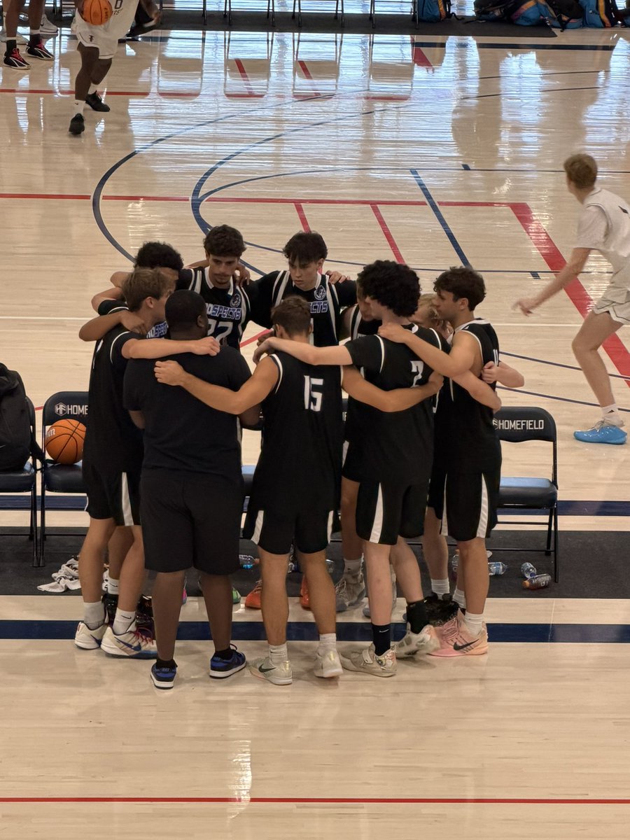 IAM3Prospects's tweet photo. Year 8 in the 📚‼️

Spring: 11-8
Summer: 9-5
Overall Record: 20-13

Signature wins ✅
Exposure ✅
Coaches recruiting our guys ✅
Development ✅
Earned respect ✅
Brotherhood ✅

Thank you @RL_Hoops for serving #DaBrotherhood. Year 9 is only a matter of time 🏀🔥

#IAM3 x #4US https://t.co/cYmDFuDtCS