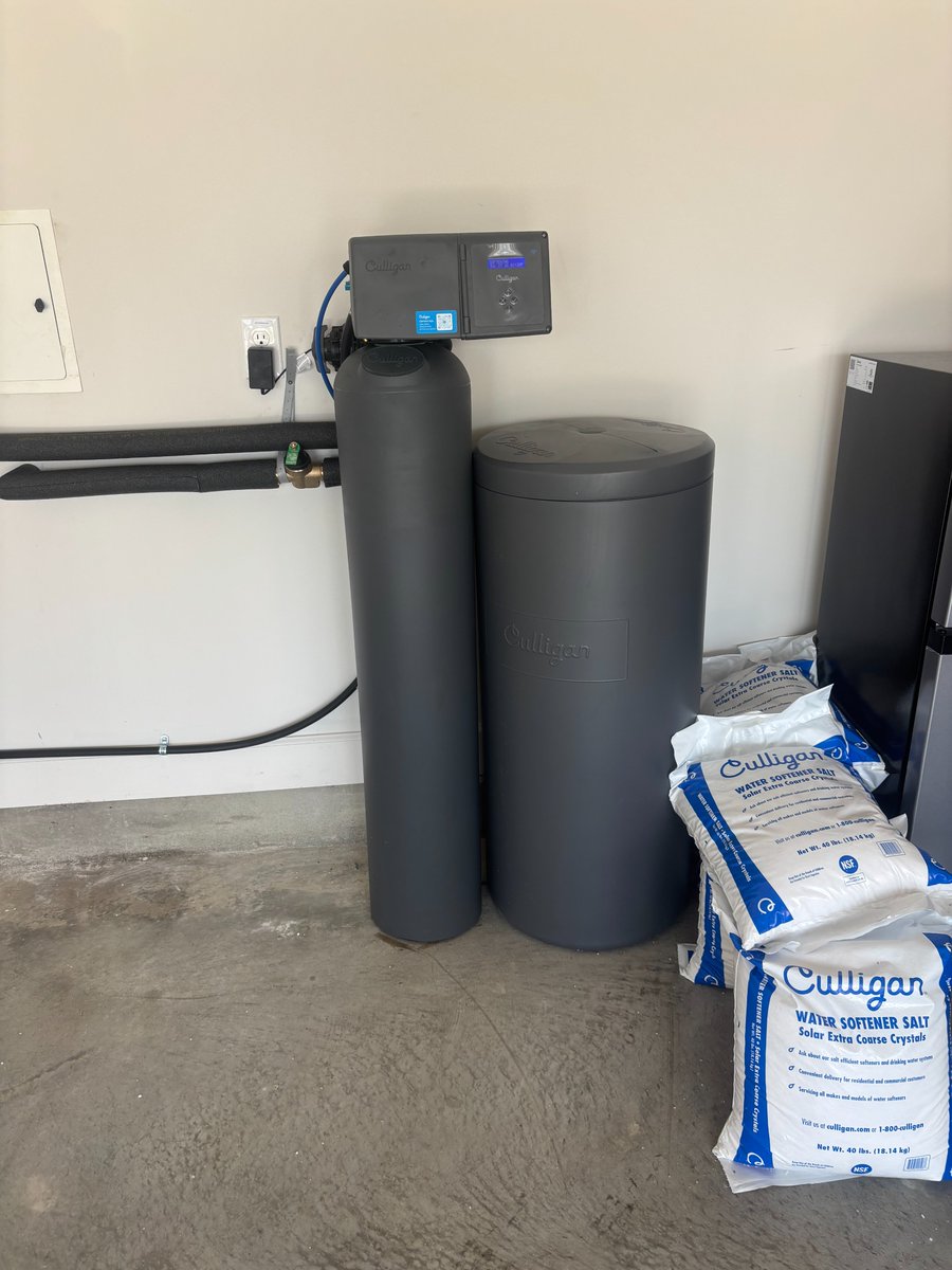 CulliganTexas's tweet photo. Hard water charges an invisible tax in buildup, cleaning and appliance wear.

Culligan delivered a turnkey whole-home softener solution in Cypress. 💧

https://t.co/b3MuDwt9Fm

#CypressTX #WaterSoftener https://t.co/Q10ry6PD5W