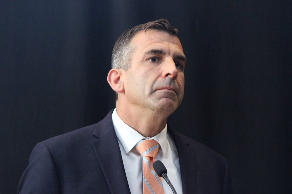 PollTracker2024's tweet photo. Rep. Sam Liccardo (D-CA) calls on DNC chair Ken Martin to resign 

“Ken Martin must resign.”

“As Democrats, we have become too captured by failing strategies.  We must fail forward, and pivot.   The urgency of this moment will not reward—and our children will not forgive—torpidity.”