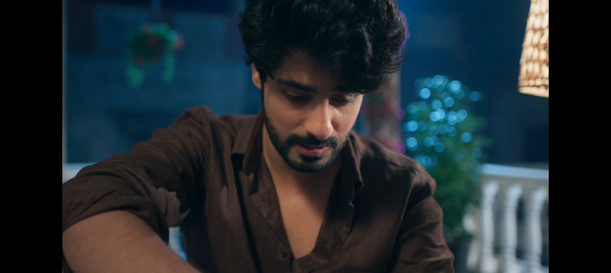 petalsanddust's tweet photo. Sometimes destiny punishes the kindest hearts the most - 

#TuHiReDilMein • #AbrarQazi https://t.co/ErIQPsGVUi