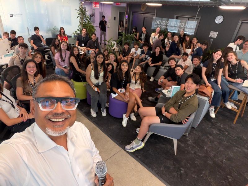 fulcrum_digital's tweet photo. Is AI changing how the next generation learns?

Our Chairman, @sinharajesh, recently hosted students from a @Columbia University summer program at our NYC office to discuss AI, education, and the future of work. Great conversations and valuable perspectives. https://t.co/N618euneGm