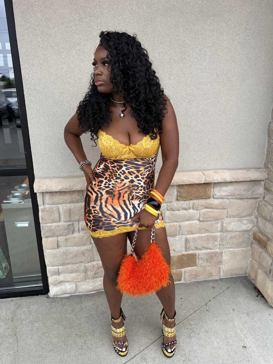 lyniaaah's tweet photo. 24 🫦 .. Leo season 🥰♌️💛 https://t.co/P3vSsb0OtS