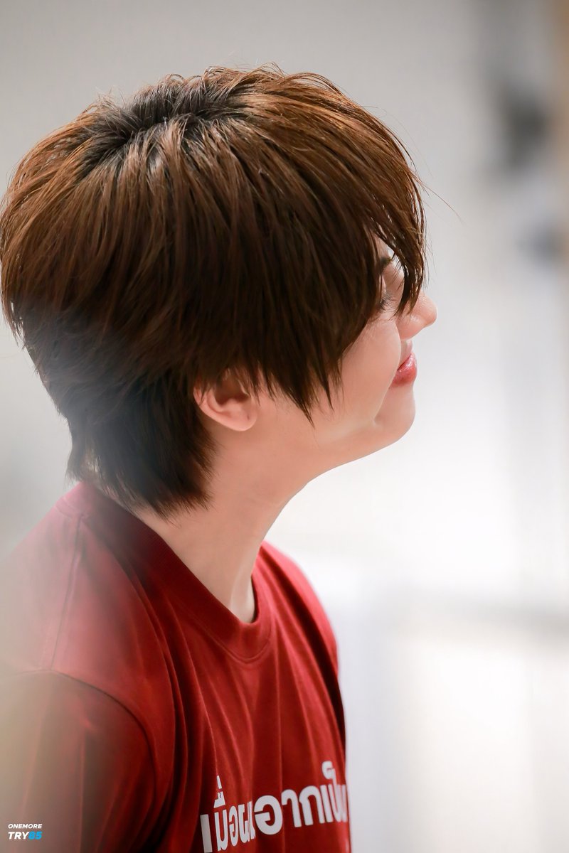 OneMoreTry85's tweet photo. คนป่วยที่สดใสที่สุด รักนู๋จังเลย เฟิ้ดเฟิ้ดคร๊าบ ถึงจะได้เจอกันแว๊บนึง แต่วันนี้ตั้งใจมาส่งกำลังใจให้เจ้า���ด็กมากๆเลยครับ ขอให้ ซีรีส์ YourTuber ดังๆปังๆเลยนะคร๊าบ 

YourTuber Worship
#บวงสรวงYourTuber
#Firstone https://t.co/I3e6UqyyTl