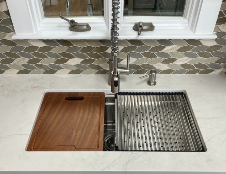 BuildingCenter's tweet photo. From cabinets and countertops to the finishing touches, Building Center is here to help you build a kitchen you’ll love for years to come.

Ready to get started? Stop by Building Center or reach out to our team to start planning your project. 🏡🔨 https://t.co/zm3DCApvi8