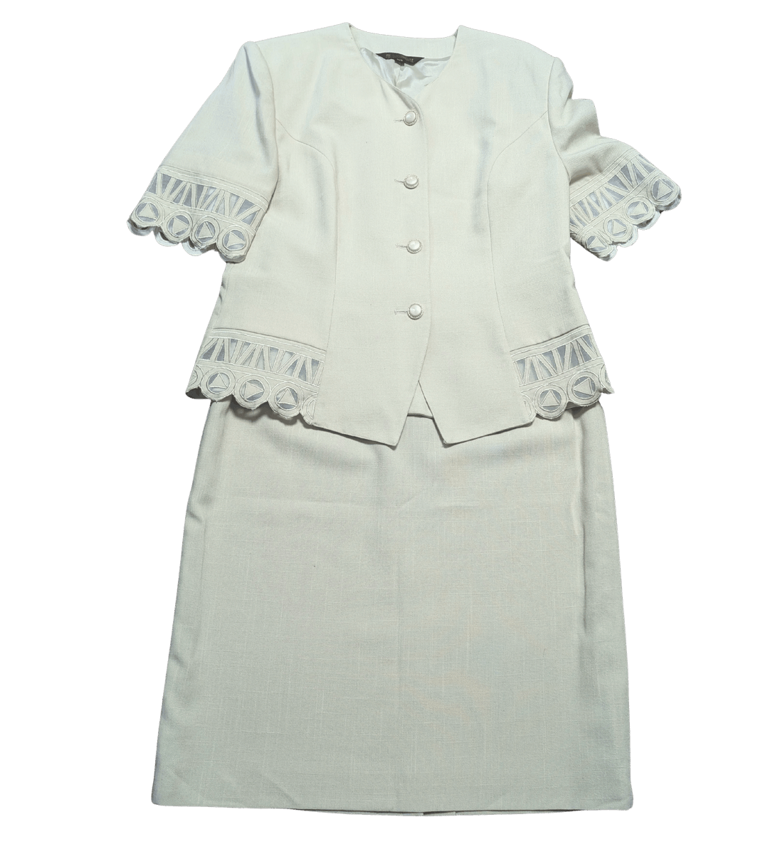 myvintage's tweet photo. Vintage Skirt Suit | 1990s Vintage Bassini Cream Textured Skirt Suit Size 16
https://t.co/tFk9vRIlsZ
#90sVintage #VintageSuit #SkirtSuit #QuietLuxury #OldMoneyAesthetic #MyVintageUK #Bassini #VintageFinds #90sFashion #ShopVintageUK #TrueVintage #VintageOOTD #TwoPieceSuit https://t.co/QwppZ2WNgg