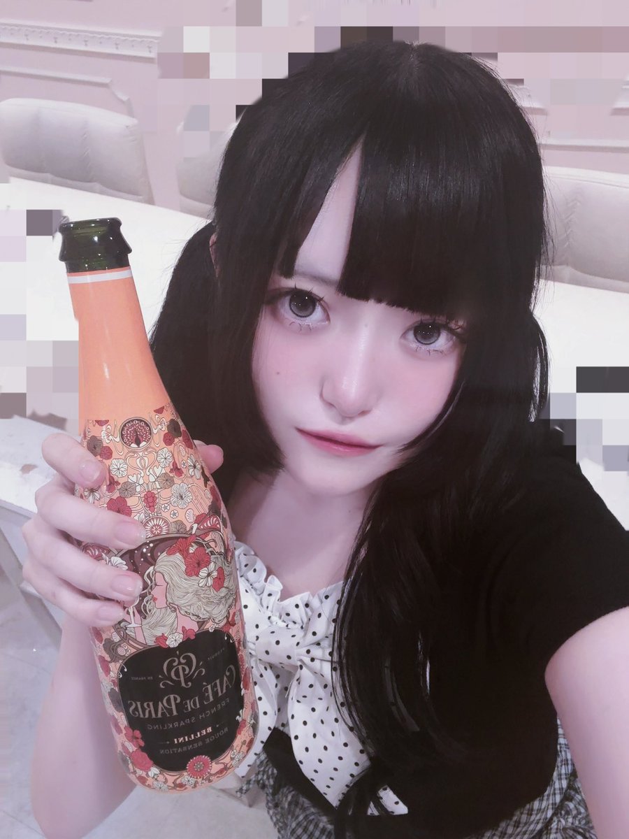 mgwp_046's tweet photo. 画質終わってて神❣️きのー！ありがとうございました(ᴖ ̫ᴖ  )♪ずっと楽しかった〜💖最後まで喋り倒して幸せだた>ω</
こないだからまたすぐ会いに来てくれた優しいPDさま♡3ヶ月ぶり（⁉️）にやっと会えてずーっと話聞いてくれた大好きPDさま♡ありがとうございました🉐

次8/2 （日） 23-L いる♩ https://t.co/wqunA8iHK0