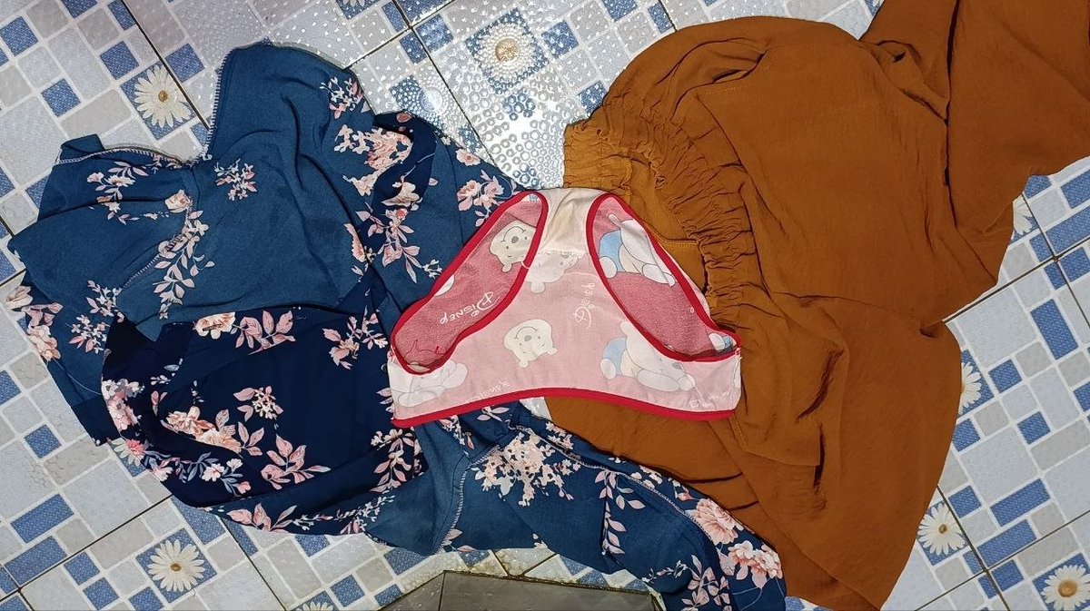 scj90909090's tweet photo. Dapet kiriman DM Temen, CD bekas pakai kakak ipar nya, dan candid saat tidur. Kalo jadi gua langsung gua sikat tuh😁💦💦💦

#CDJadul#CDPesing#CDJumbo#CDIbu#CDIstri#CDMertua#CDtetangga#CDbude#CDSTW#SukaCawetJadul#

Yg punya CD bekas punya siapa aja kirim DM biar gua post🤎 https://t.co/RRm3lxdH2C