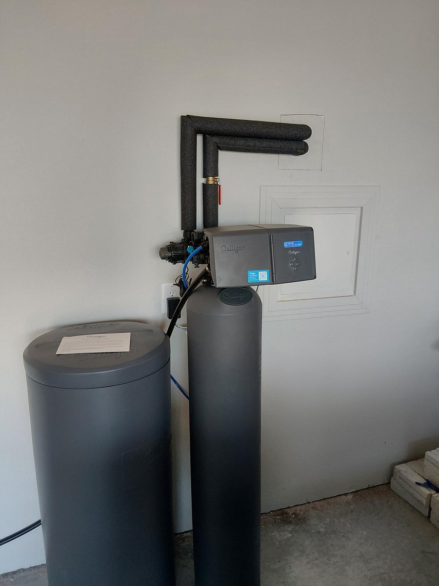 CulliganTexas's tweet photo. The best home upgrades improve everyday routines without demanding attention. 💧

Culligan whole-house water softener installed in Rosharon.

https://t.co/b3MuDwt9Fm

#RosharonTX #WaterSoftener https://t.co/cM20tr8DFs