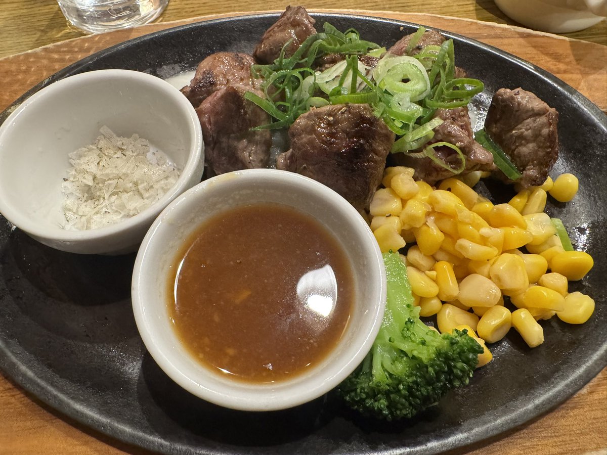 tundra_k's tweet photo. 肉が食いたかったので https://t.co/p3R7JhTkee