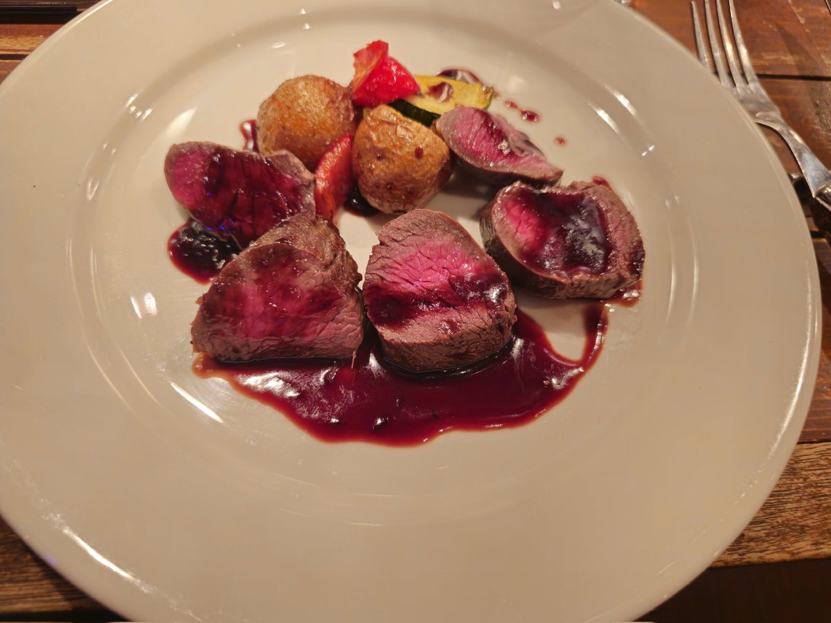 arbdoresi's tweet photo. 酒を飲むなどした。 https://t.co/YgCPQeIS5E