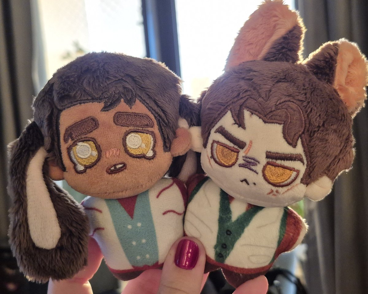 lotus_cloud_13's tweet photo. MY BABIES ARRIVED 🤘🤘✨️
First my #Caitvi sweeties(they're SO FUCKING CUTE)
Then my #Jayvik babies(their faces and THE EARS💔🥹)
AND lest but not least, my bored girl #Jinx 🙂‍↕️ and baby #Powder 🥹
(They arrived today, I was not expecting them to come so quickly) https://t.co/xqrAzt97tS