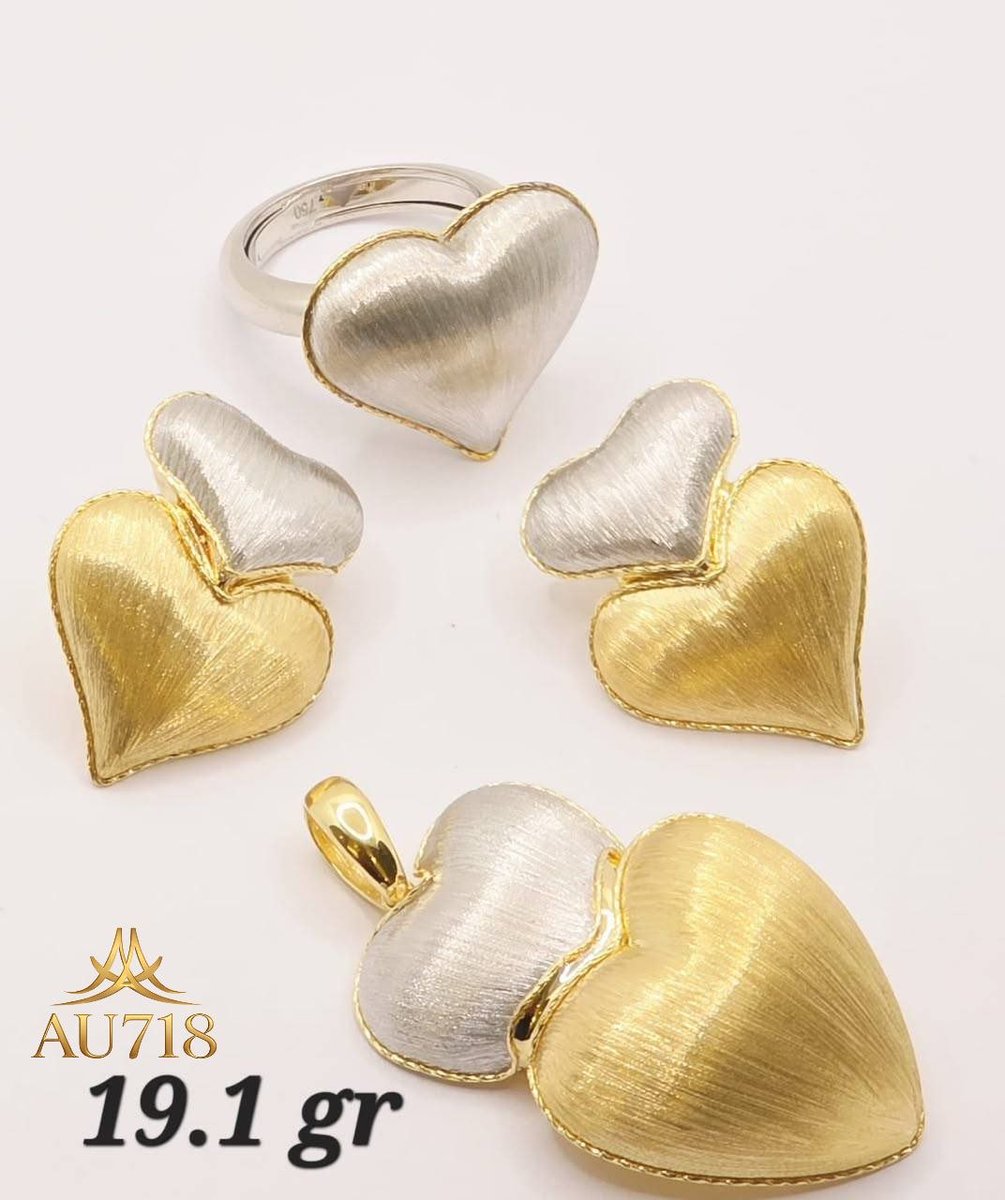 au718goldstore's tweet photo. Crafted in authentic 18K Italian gold, this elegant heart collection blends warm gold with a refined white finish for a look that's effortlessly luxurious.
🤍 Premium craftsmanship
#Au718 #18KItalianGold #LuxuryJewelry #GoldJewelry #HeartCollection #TimelessElegance https://t.co/3wAPZLWEXB