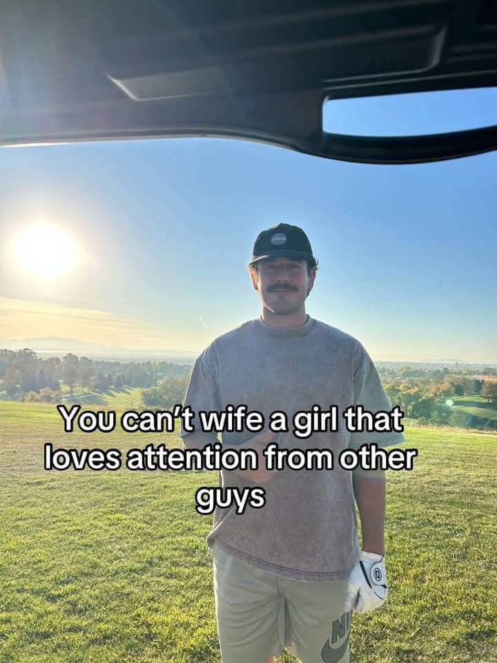 WomenBeingAwful's tweet photo. Well you can, you just shouldn't. https://t.co/0y9Zgoy9W0