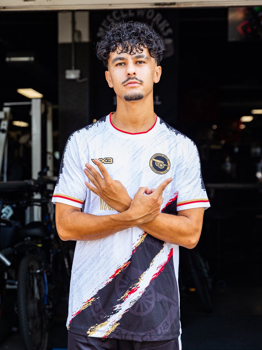 CannonsWoodFC's tweet photo. 👕 NEW KITS. NEW SEASON. NEW CHAPTER. ❤️🤍

Cannons Wood FC are delighted to officially unveil our brand-new home and away kits for the 2026/27 season.

These shirts represent more than just our colours—they represent the passion, commitment and ambition of everyone connected with this football club. Now it’s time for our players to wear them with pride and create memories that will last a lifetime.

A huge thank you to our incredible principal sponsors, Muscleworks Gym and MX Estate, for their continued support and belief in our vision. Your partnership plays a vital role in helping us build both on and off the pitch, and we are proud to have you alongside us for another exciting season.

To our supporters, thank you for your unwavering backing. We can’t wait to see the terraces filled with red and white once again.

The countdown is over. The new kits have arrived.

One Club. One Family. One Goal. ❤️🤍

#CannonsWoodFC #NewKit #2026Season #UpTheWood