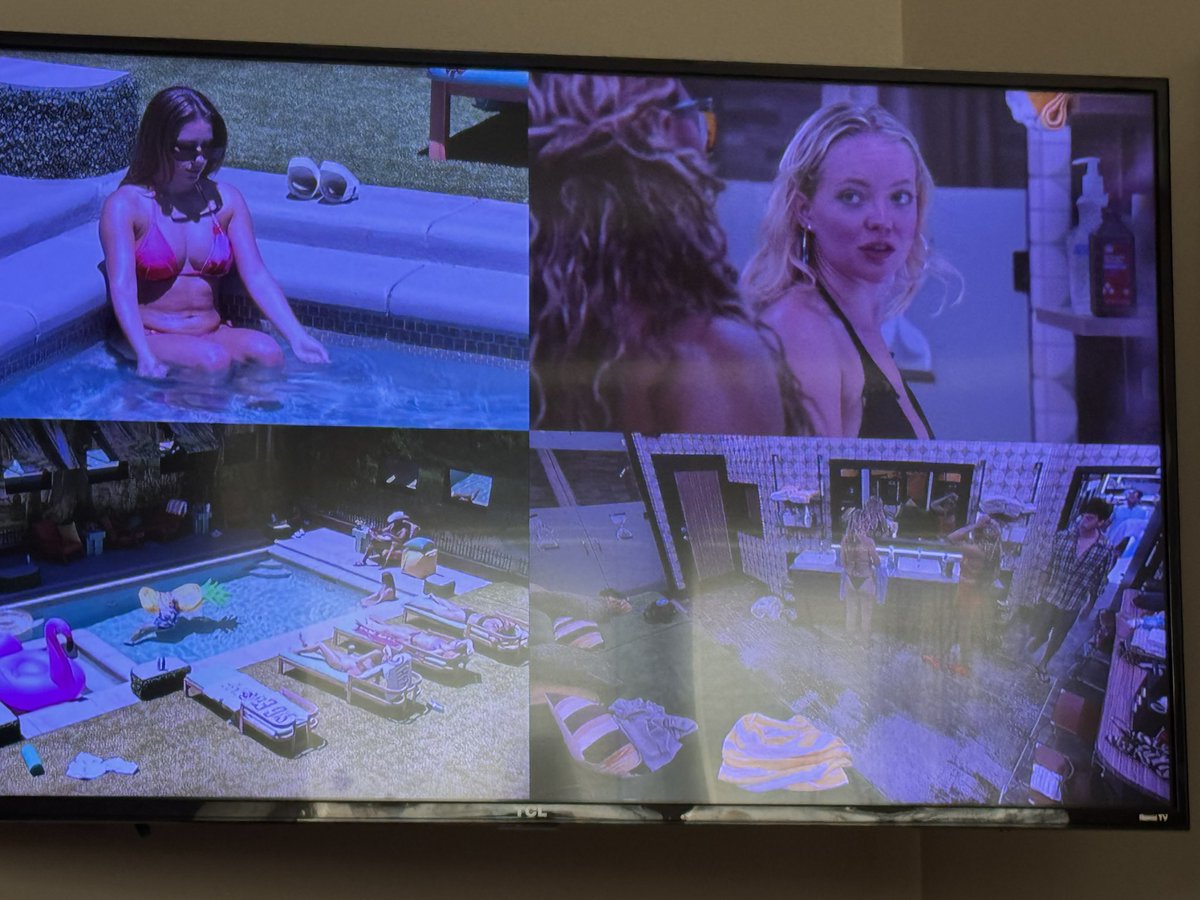 DMVJeepGirl's tweet photo. Very Very seldom do we get 4 different cameras at one time anymore! Skippy doesnβt want to miss a minute of anything that might happen post #BBTeaParty #BB28 #BB28LiveFeeds https://t.co/ILXFLxPMfl
