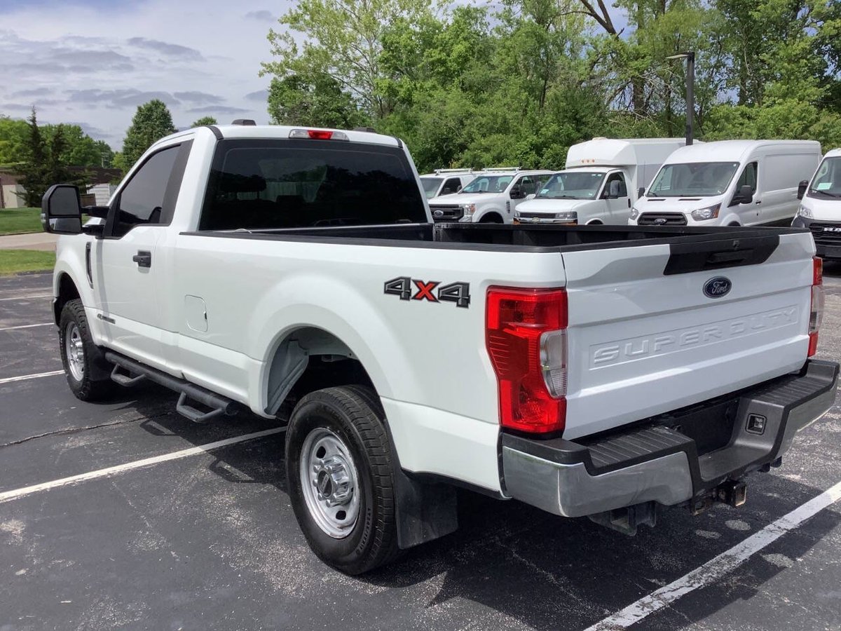 countyautostl's tweet photo. 2022 F-250 Regular Cab 4x4 WT with the 6.7 V8 475 hp Diesel &amp; 81k miles! It has bluetooth, back up cam, power package, automatic transmission, tow package, shift on the fly 4x4, 8 ft bed &amp; much more! Don't miss out on this super deal! $37,999. Visit us at https://t.co/0YLE5IFa3Q https://t.co/4sbfemOpBO