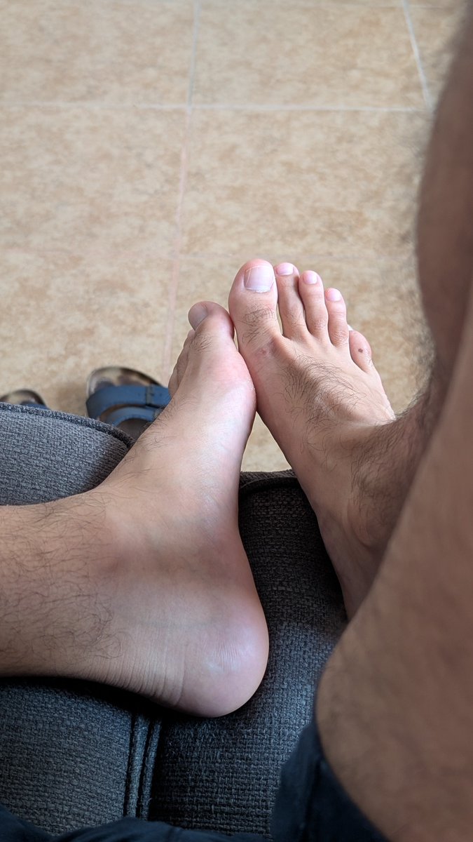 latinxfeet7's tweet photo. 🔁If you liked it https://t.co/HXZLl4lSsE