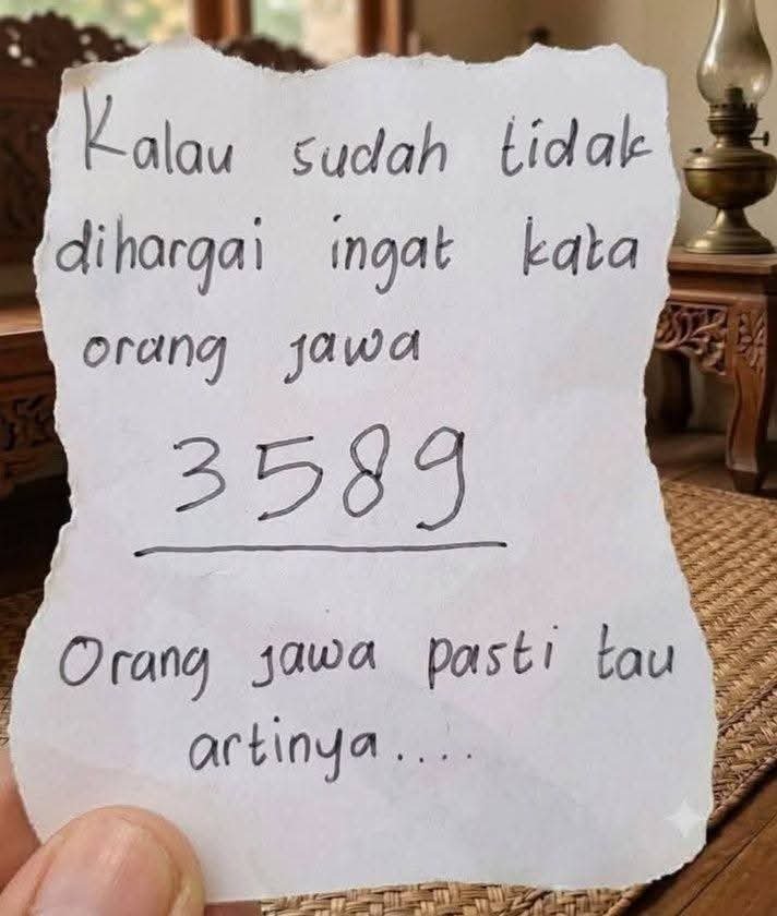 Jingga_Aurora86's tweet photo. Bismillah 
Tau ni pastine...

Assalamualaikum
Salam bermunajat ya mboots https://t.co/FInZjLuwPW