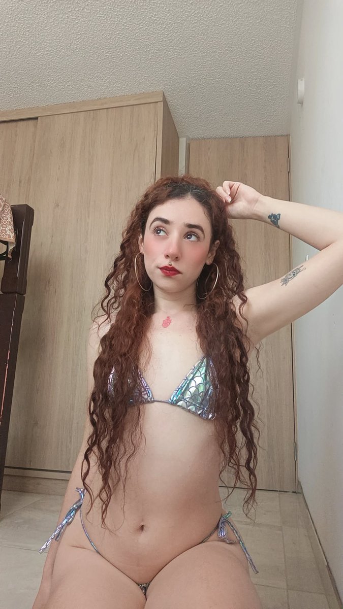 Kendalrosses's tweet photo. Come and discover my wonderful world... ✨
#contentbuyer #content #seller #buyer #latina #telegram #findom #fendom https://t.co/XPPc4XMVll