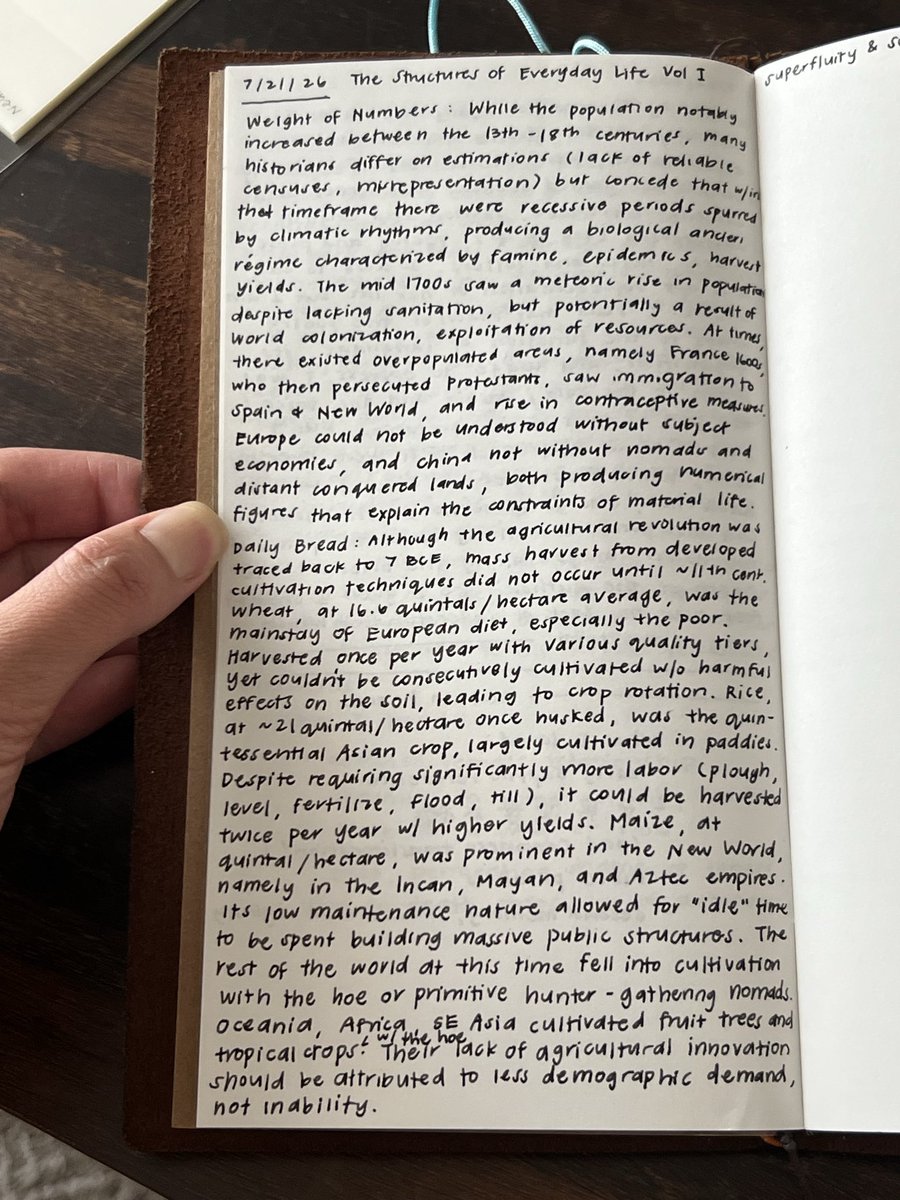 sooochie66's tweet photo. i am working on summarizing each chapter from the structures of everyday life but i cannot promise total accuracy or coherency https://t.co/yhWjtVFEvT