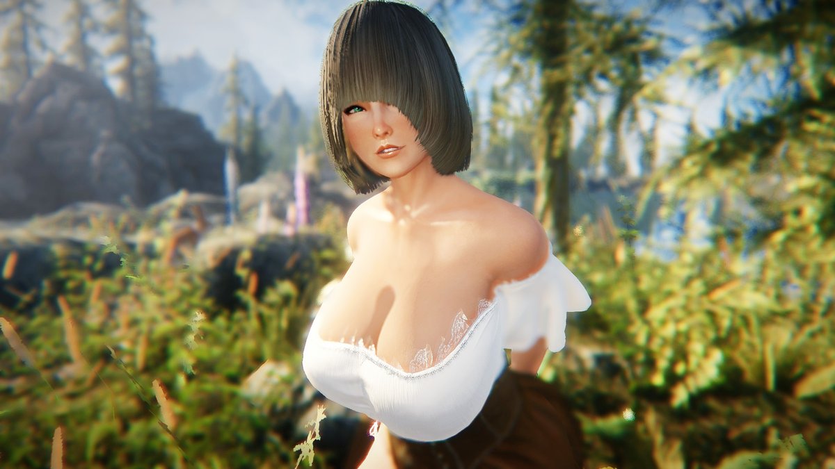 rim_sei72072's tweet photo. Strolling near the lady stone. #skyrim #skyrimSE #スカイリム #スカイリムSE https://t.co/bedp80X4j2