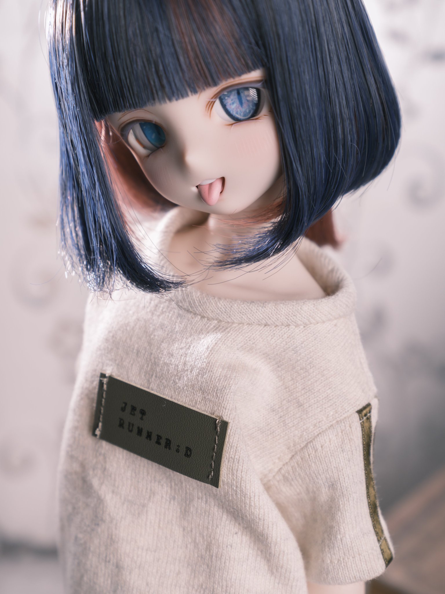 NaΩji a X: 