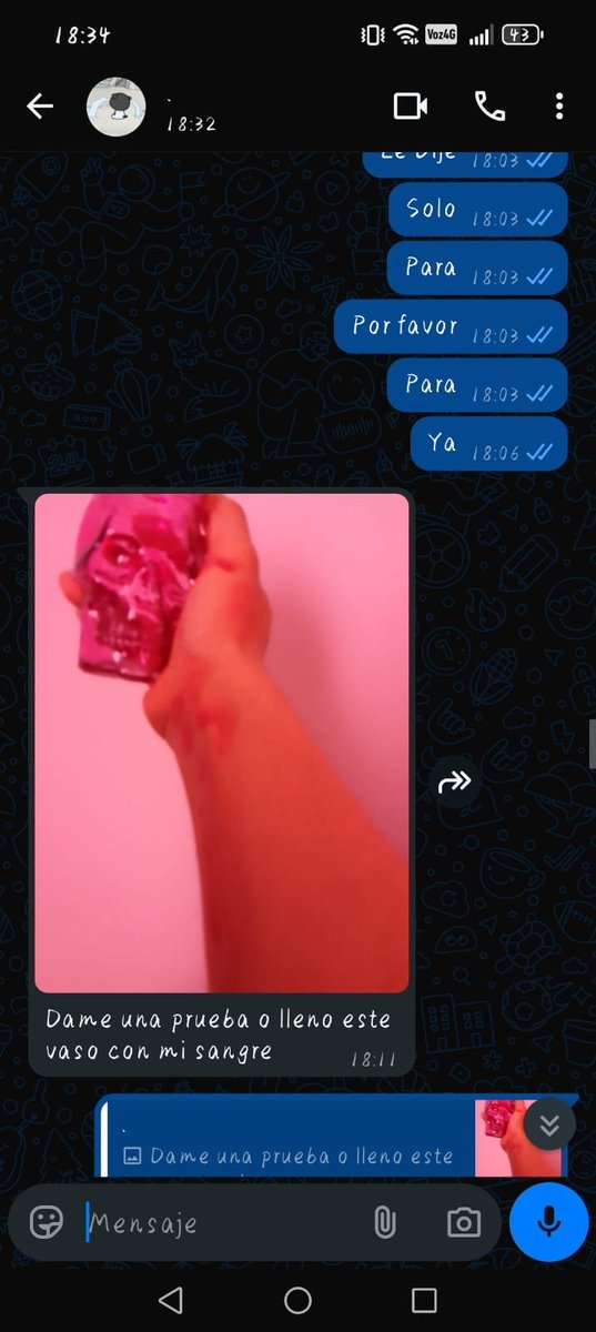 JLuna79's tweet photo. Quiero aclarar, esta persona habla con menores y publica videos en tik tok (4enananan4) difundiendo a un amigo sin pruebas.. que son creadas con una aplicación llamada chatsmock +52 229 374 9829 tenemos pruebas de como hablaba con temas de suicidio y amenaza. https://t.co/NrF8p7r2V6