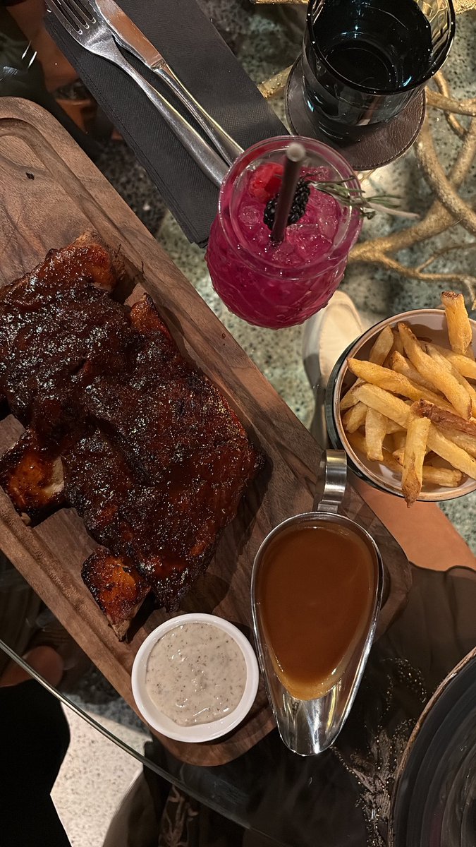 ikblgn's tweet photo. La Ruche Marrakech 🥩 https://t.co/mu8YBxnTzl