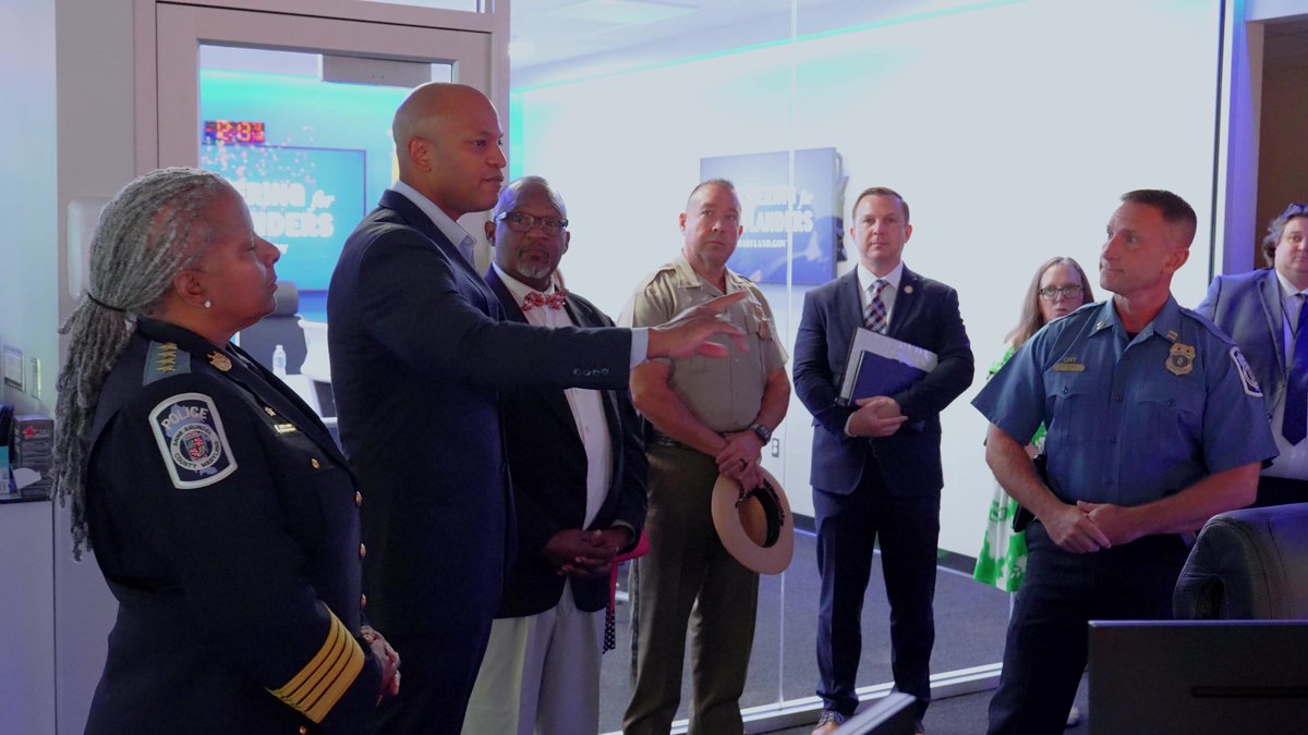 GaryCollins's tweet photo. CHARGED: Court records show Del. Gary Simmons has been charged with second degree assault for alleged contact with a female family member last Tuesday.

Two days later, he was on a county tour with Maryland Gov. Wes Moore, including in the ops center for the Anne Arundel Co. PD. https://t.co/7ouBqySqbF