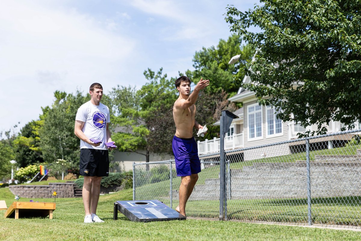 UNImbb's tweet photo. The UNI Men’s Basketball Lake Olympics 🏆

#EverLoyal | #LegacyEra | #Family https://t.co/FsZTcHnnOX
